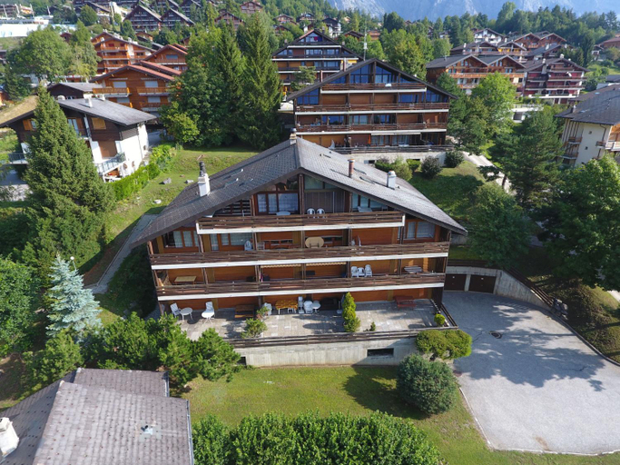 Others 5, Apartment Centaure B RI 1 by Interhome, Martigny