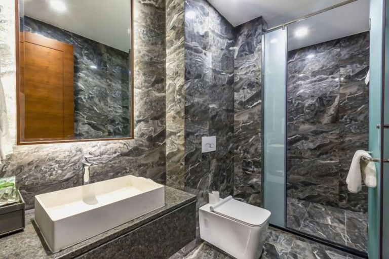 Bathroom 4, Huangdicheng Hot Spring Hotel, Zhangjiakou