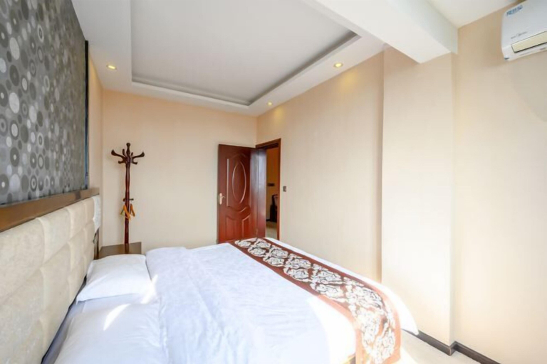 Bedroom 4, Huaqiangu Hotel, Chongqing