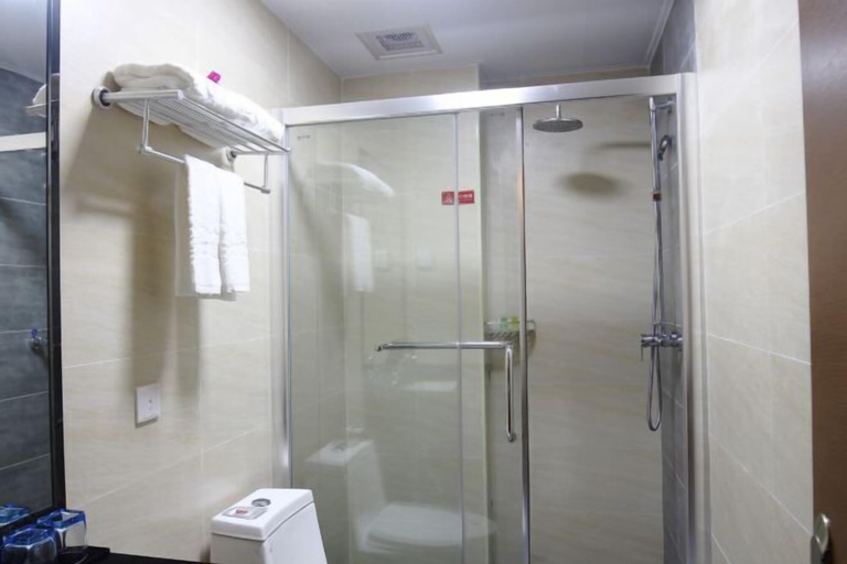 Bathroom 4, Yabulun Health & Wellness Holiday Hotel, Sanya