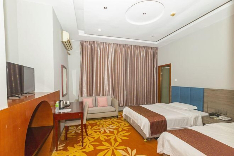 Bedroom 2, Yiyuan Hotel, Shenzhen