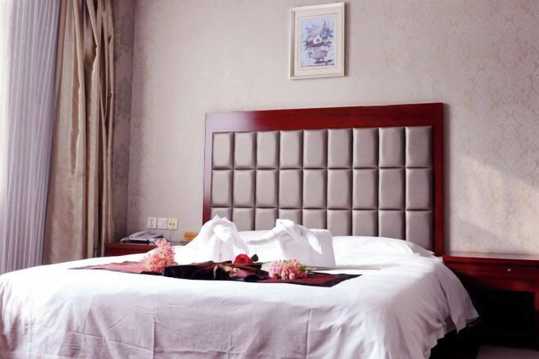 Bedroom 5, Yaxuan Hotel, Ankang