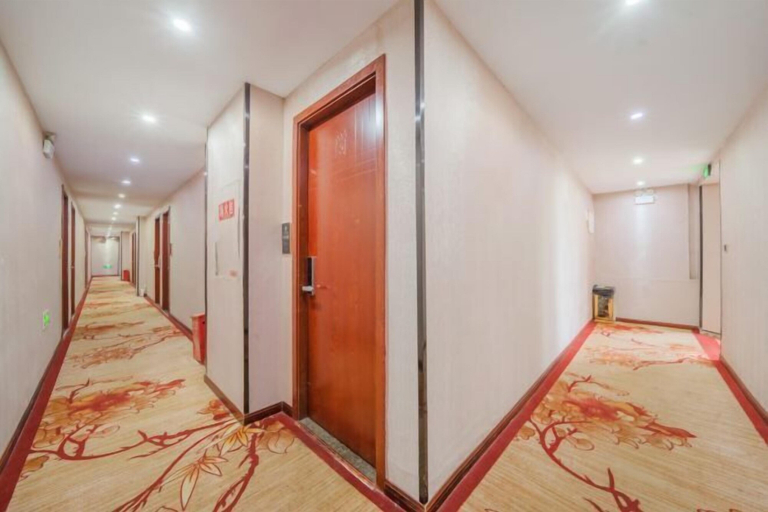 Others 5, Bojuejioudian, Zunyi