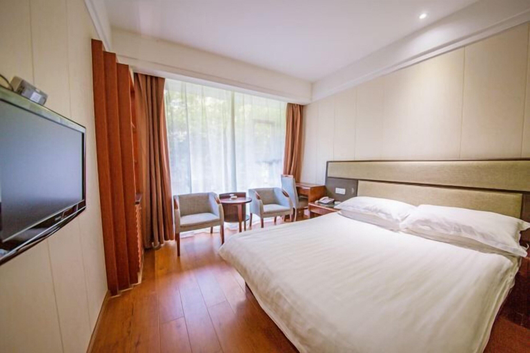 Bedroom 2, Yuanjing Hotel, Zhoushan