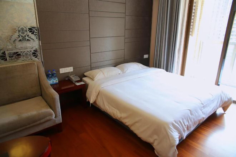 Bedroom 13