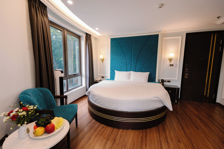 Bedroom 12