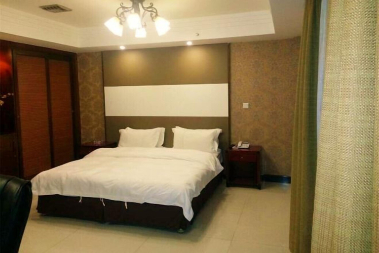 Bedroom 3, Duyun Jinpeng Hotel (Duyun Dashiban Ancient Street Store), Qiannan Buyei and Miao