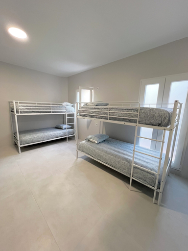 Bedroom 3, Hostel Oasis, Madrid
