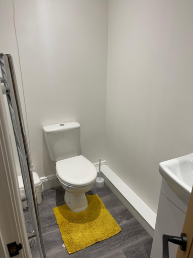 4, Large Room 2, Bristol