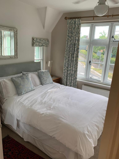 Bedroom 2, Parsnips House BnB Glastonbury, Somerset
