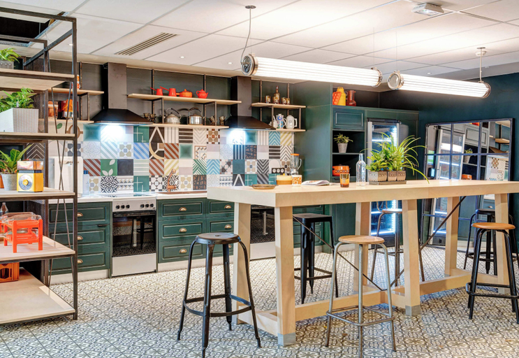 Food & Drinks 5, B&B HOME Paris Mairie de Saint-Ouen, Seine-Saint-Denis