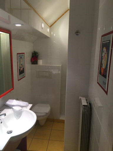 Others 4, Hotel Rodier, Aveyron
