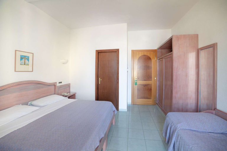 Bedroom 3, Hotel Royal Terme, Napoli