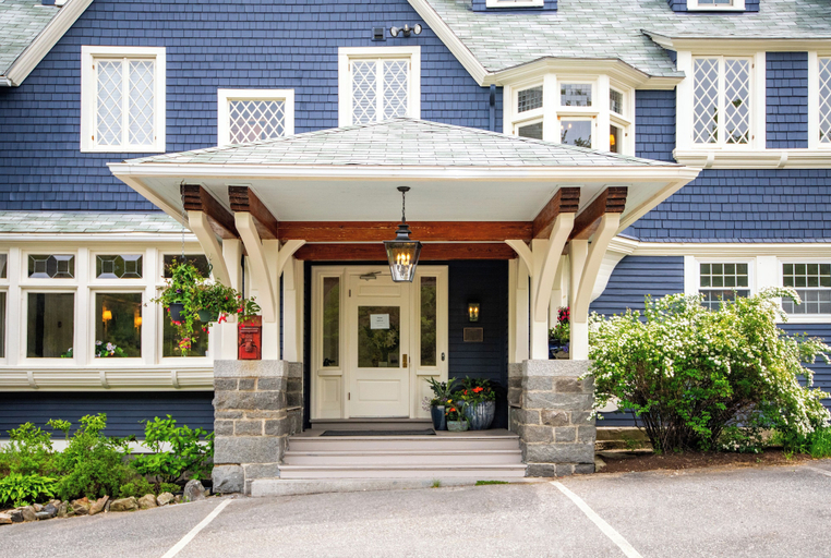 Exterior & Views 2, Cleftstone Inn, Hancock
