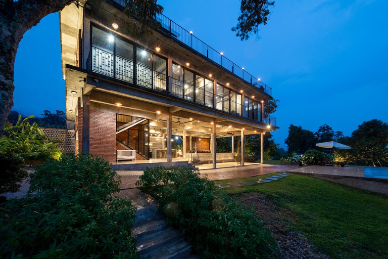 Brickhouse Bukit Tinggi by Santai Villas, Bentong