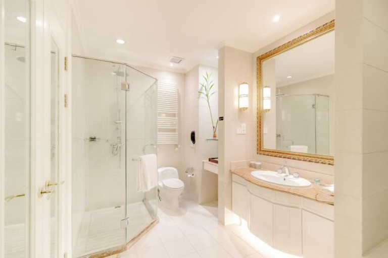 Bathroom 4, Avanna Hotel, Ordos