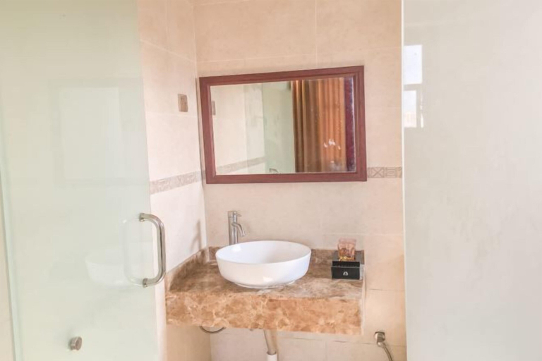 Bathroom 3, Danzhou xillelai theme travel rental, Hainan