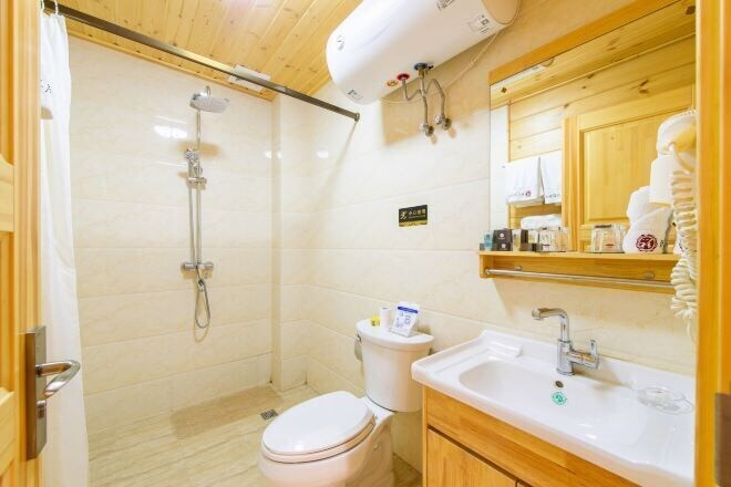 Bathroom 4, Xianghe Renjia Holiday Manor, Anshan
