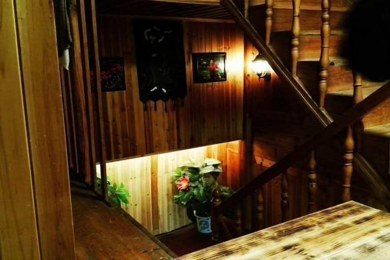 Others 5, Juyou Hostel, Guilin