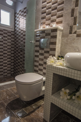 Bathroom 5, Polydefkis Hotel, South Aegean