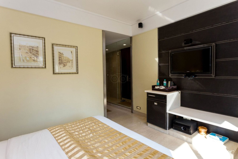 Bedroom 3, Residency Hotel Fort, Mumbai City