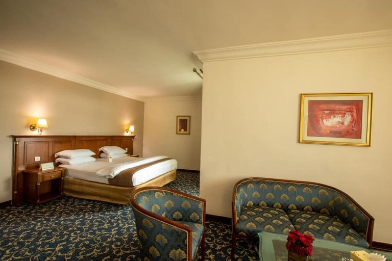 Bedroom 3, Bristol Hotel, Wadi Essier