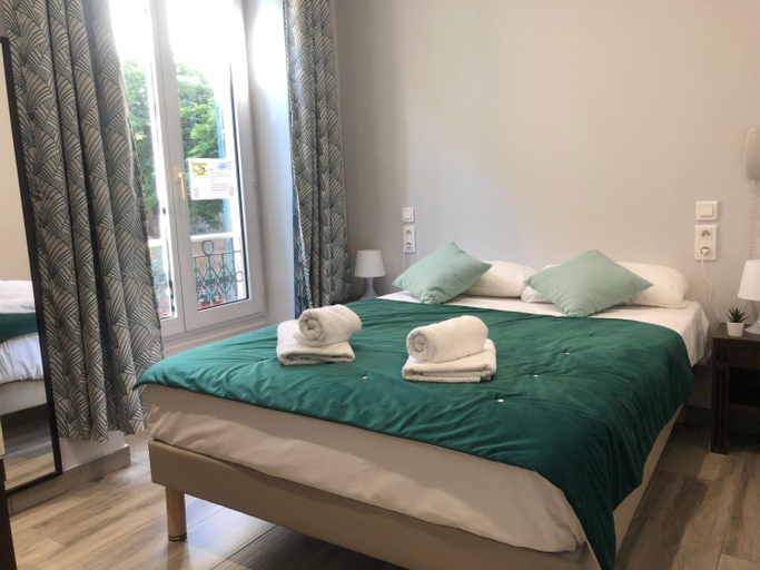 Bedroom 3, Hotel Star, Alpes-Maritimes