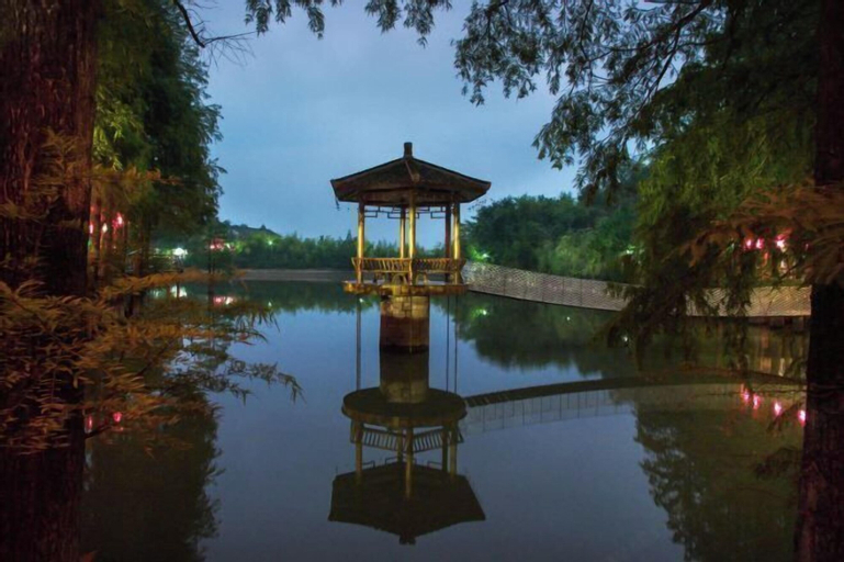 Exterior & Views 2, Wolong Riverside Manor, Jinhua