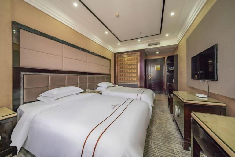 Bedroom 16