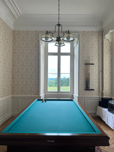 Others 5, chambre zen chateau de la Bouchatte, Allier
