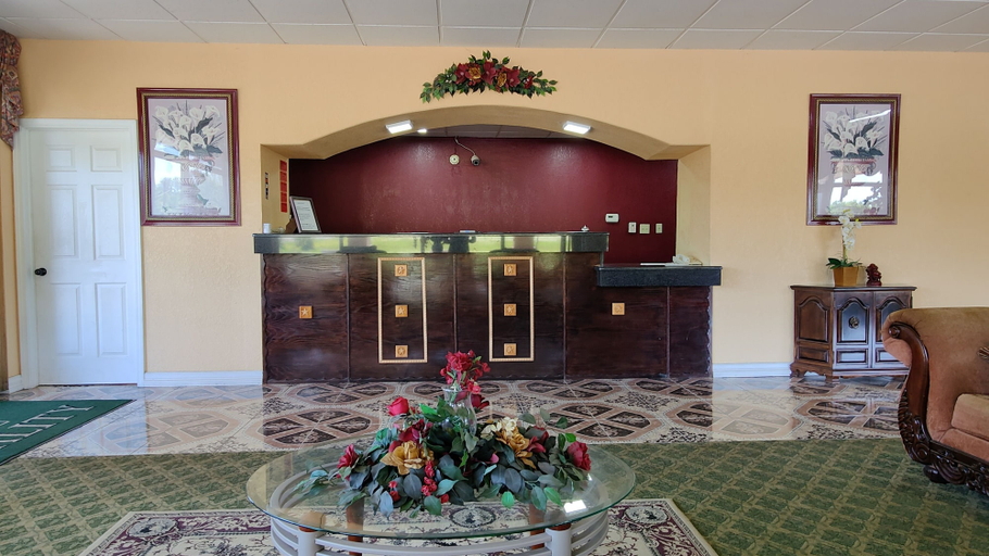 Others 5, Countryside Inn & Suites, McCurtain