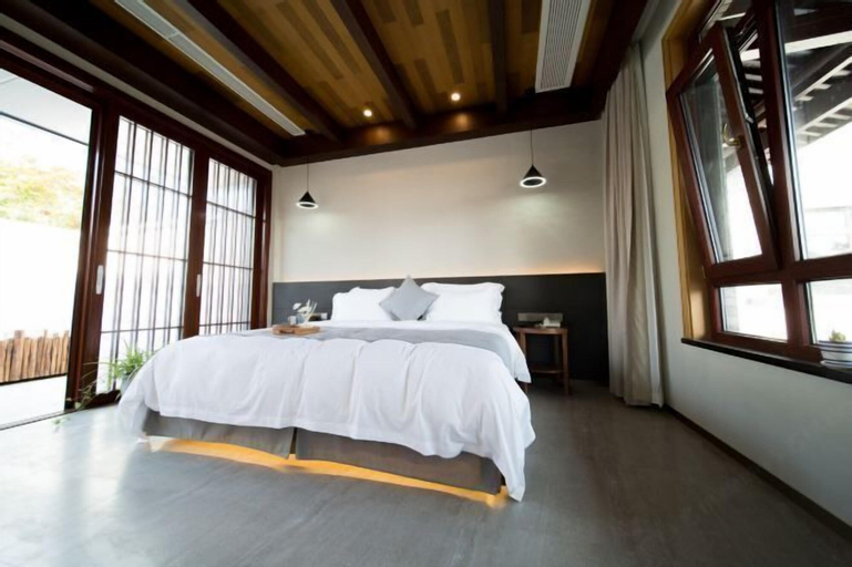 Bedroom 11