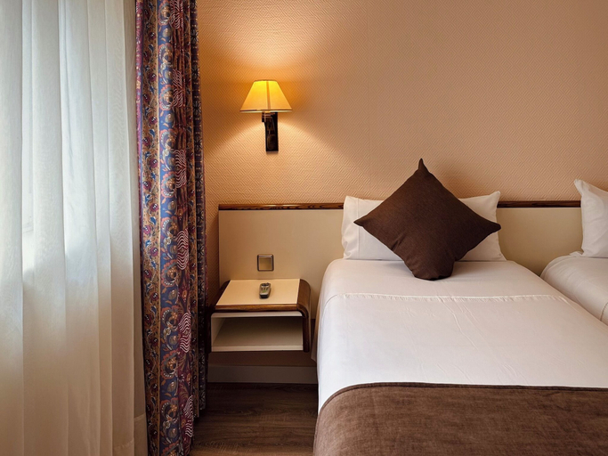 Bedroom 3, Hotel Andorra Palace