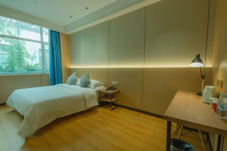 Bedroom 3, Xinzhou Panhua Hotel Theme Department, Xinzhou