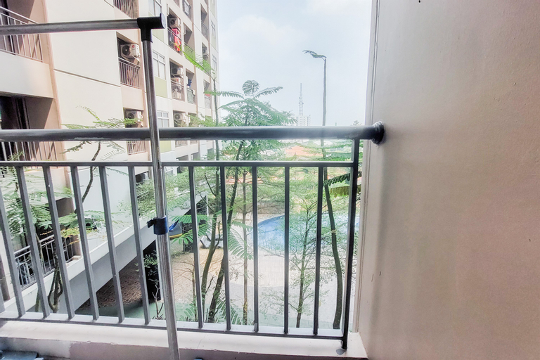 Exterior & Views 5, Good and Cozy Stay 2BR Serpong Greenview Apartment By Travelio, South Tangerang