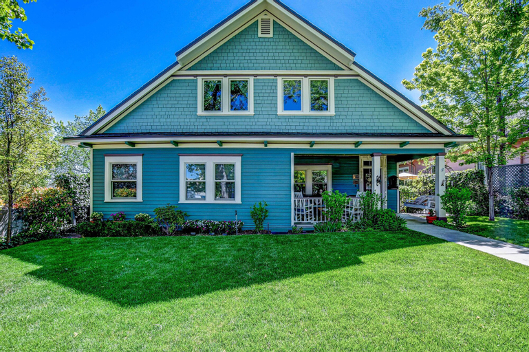 Historic Prescott Home with Yard, Walk to Downtown!, Yavapai