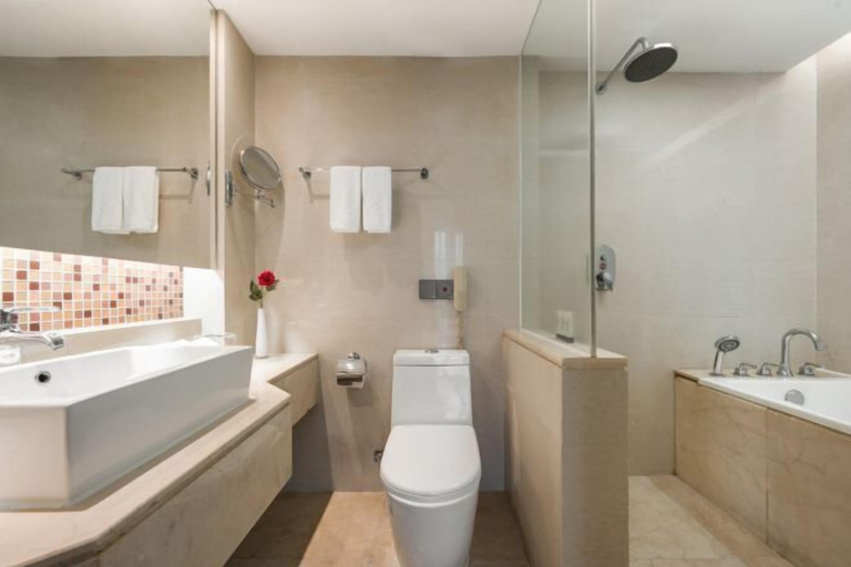 Bathroom 3, Minzhong Grand Hotel, Sanming