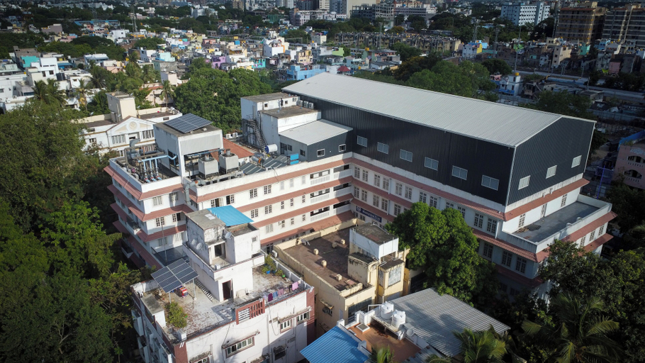 Others 5, Malayalee Club, Chennai