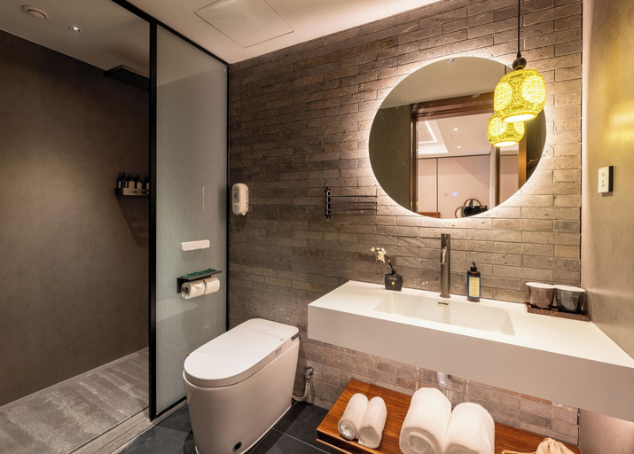 Bathroom, fuxueqiuguojiudian, Beijing