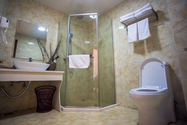 Bathroom 4, Lishuiyujian Huakai Boutique Inn, Lishui