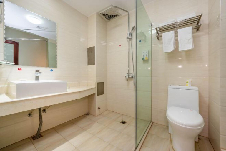 Bathroom 3, Yi Feng Bussiness Hotel, Kunming