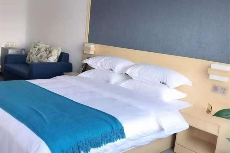 Bedroom 10