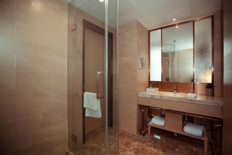 Bathroom 4, Wanhao Hotel, Quzhou