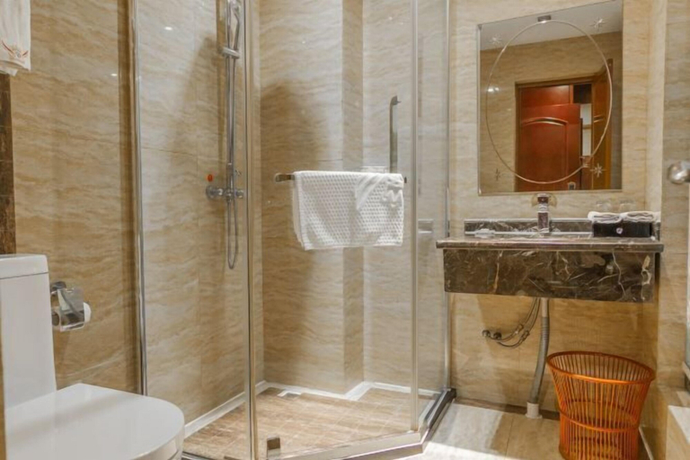 Bathroom 3, Wanhao Holiday Hotel, Yongzhou