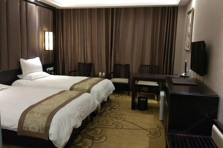 Bedroom 3, Chiping Hotel, Liaocheng