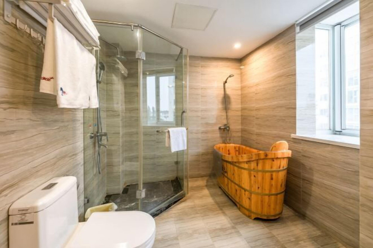 Bathroom 4, Guoqi Hotel (Tangchi Hot Spring Tourism Resort), Chaohu