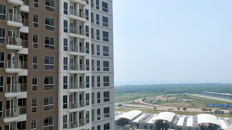 Exterior & Views, Good and Restful Studio at Tokyo Riverside PIK 2 Apartment By Travelio, Tangerang