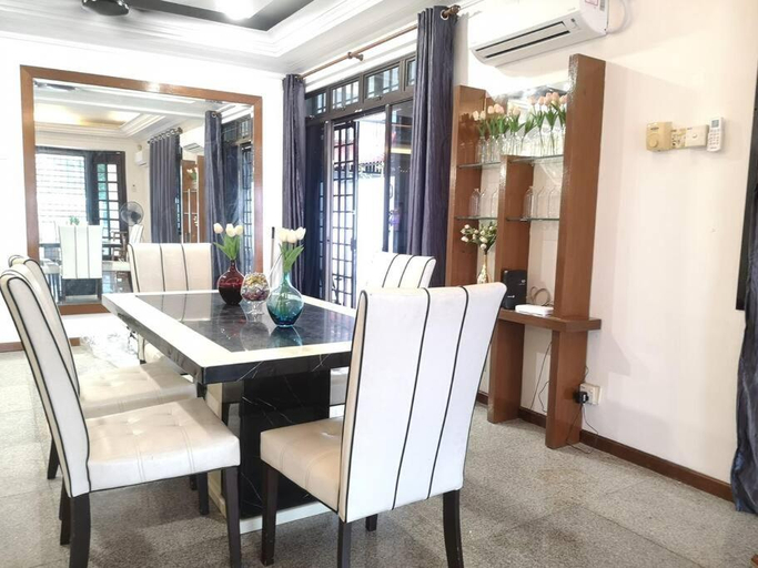 Others 3, Jb City 5 Bedroom semi-d Near ksl,mid valley ,berjaya waterfront, Johor Bahru