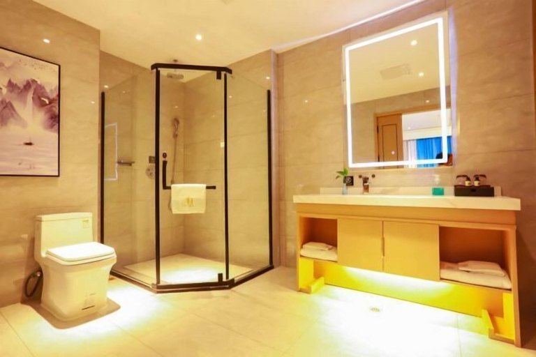 Bathroom 4, Wanhao Hotel, Baynnur