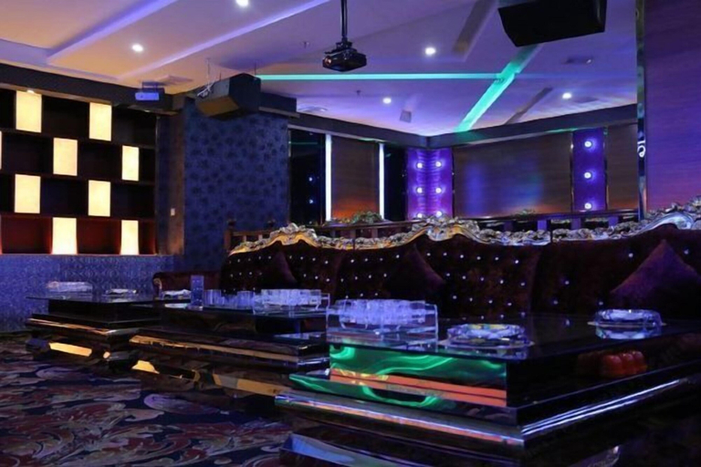 Others 5, an Ran Hotel, Kunlong